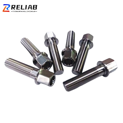 2. pakāpes titāna pilnas vītnes skrūve